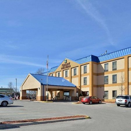Quality Inn & Suites Jefferson City Buitenkant foto
